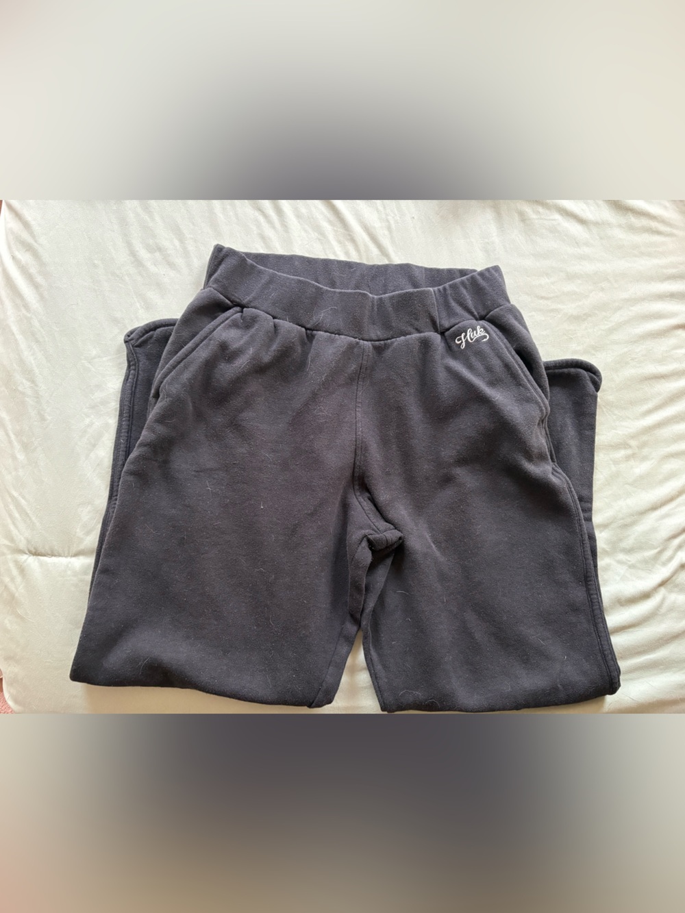 Huk Fishing Brand Black Sweatpants - Picture 3 of 3